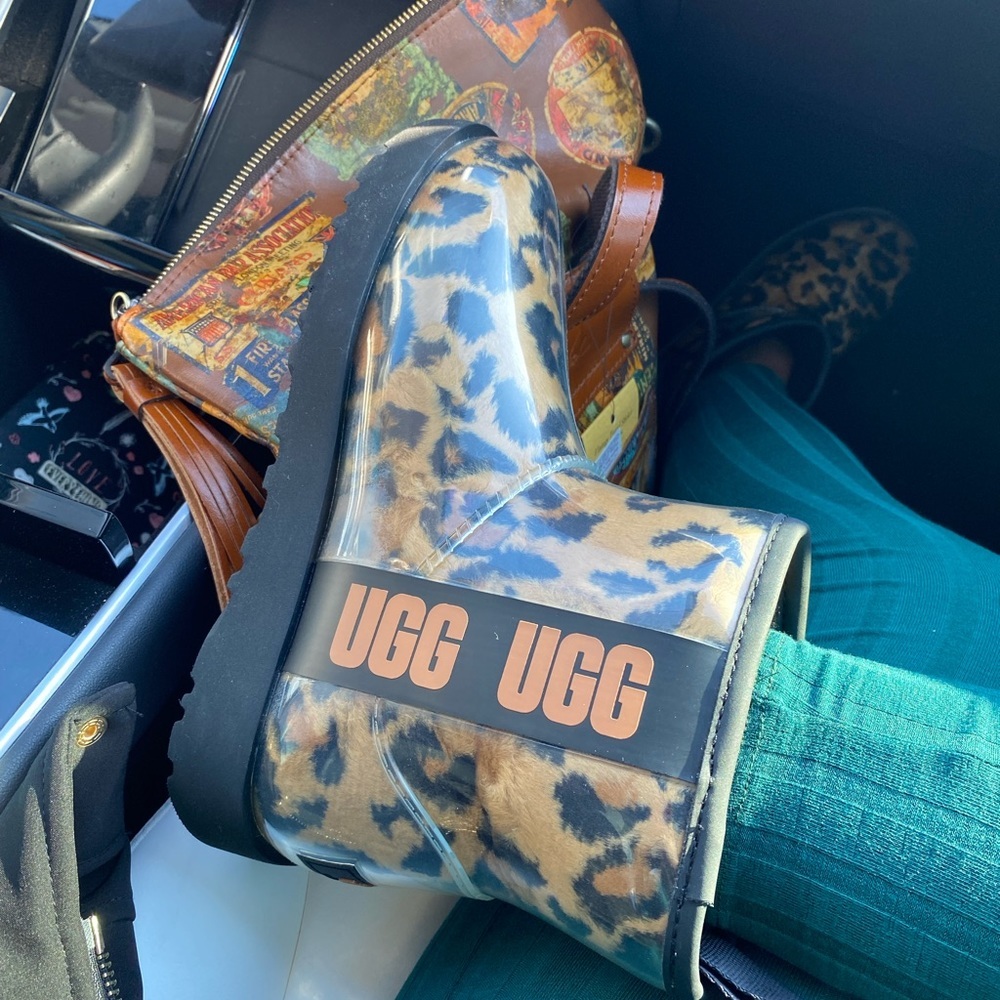 UGG Classic Clear Mini Panther Butterscotch Shoes - Picture 8 of 11